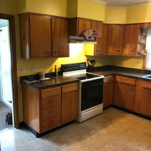 569 Main Street Ext, Grove City, PA 16127-6317