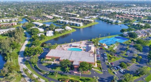 15090 Ashland Pl, Delray Beach FL  33484-4155 exterior