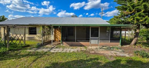 2302 Duff Rd, Lakeland FL  33810-2100 exterior