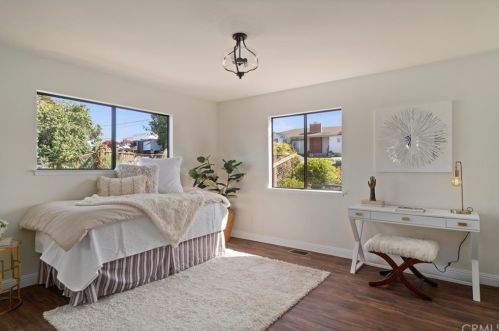 1500 Hillcrest Dr, Pismo Beach CA  93420-2215 exterior