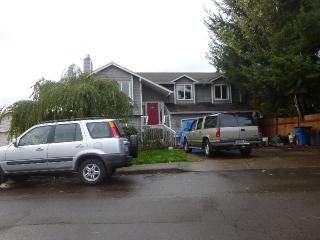 15016 18th Ave, Vancouver, WA 98686-1433