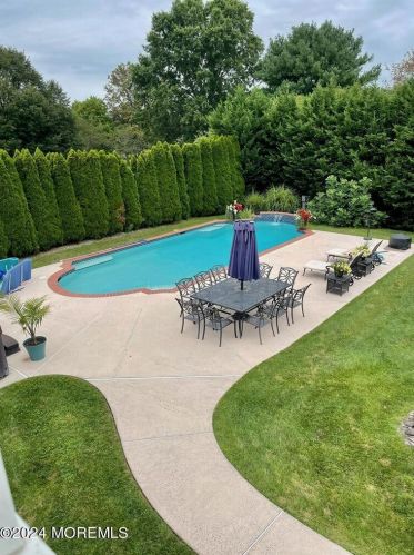 762 Adelphia Rd, East Freehold NJ 07728-8823 exterior