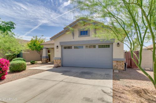 4653 Alamo St, San Tan Valley, AZ 85140-4543