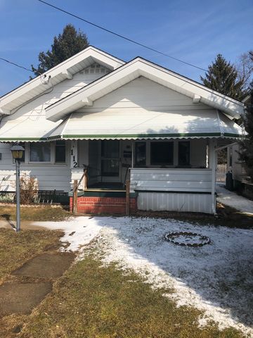 112 Bacon St, Mayfield, PA 18433-1302