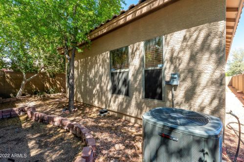 18611 22nd St, Phoenix AZ  85024-3078 exterior