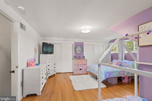 1980 Sterling Pl, Lancaster PA  17601-3848 exterior