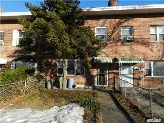 19913 26th Ave, Long Island City, NY 11358