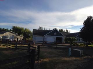 343 68th Ln, Lynden, WA 98264-9026