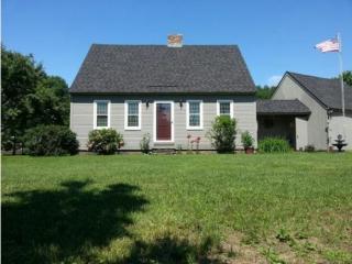 17 Elm St, Weathersfield, VT 05156-9434
