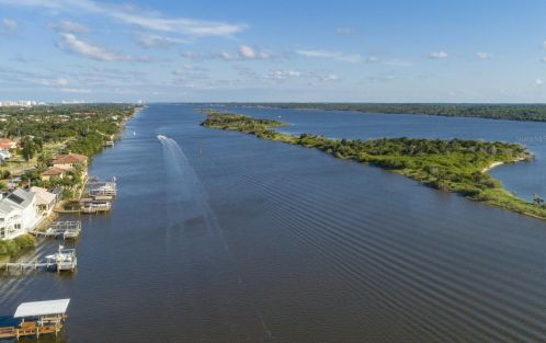 2671 John Anderson Dr, Ormond Beach FL  32176-2314 exterior