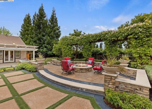 4075 Stone Valley Oaks Dr, Alamo CA  94507-2254 exterior
