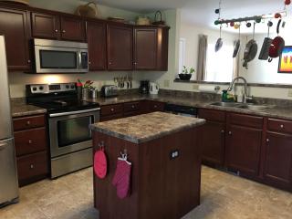 2903 Mayfield Dr, Johnson City TN  37604-5913 exterior