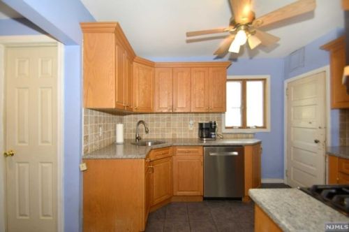 148 Overpeck Ave, Ridgefield Park NJ  07660-1504 exterior