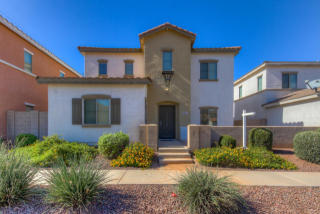 4747 Olney Ave, Gilbert, AZ 85234-7840