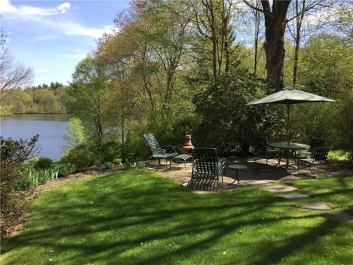 7 Pepper Pond Rd, Sherman, CT 06784-2417