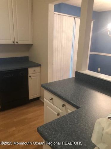 96 Seaview Ave, Bricktown, NJ 08723-7238