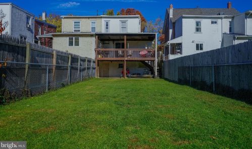 132 Viaduct Ave, Downingtown PA  19335-2847 exterior