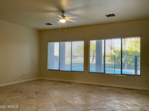 1265 Sandstone St, Gilbert AZ 85296-4371 exterior