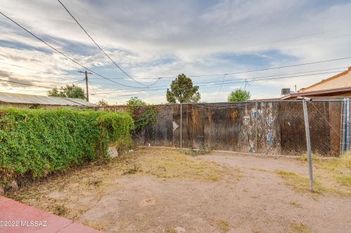 208 Palmdale St, Tucson AZ  85714-1439 exterior