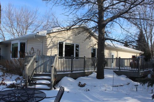 3822 Maple Dr, Alex, MN 56308-9204