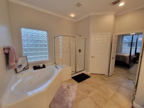 10206 Dover Fls Ct, Humble TX  77338-2844 exterior