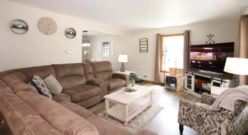 473 Pine Tree Dr, Fond Du Lac WI  54935-5474 exterior