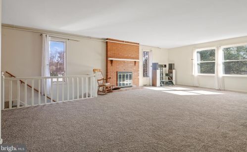 130 Delp Rd, Lancaster PA  17601-3906 exterior