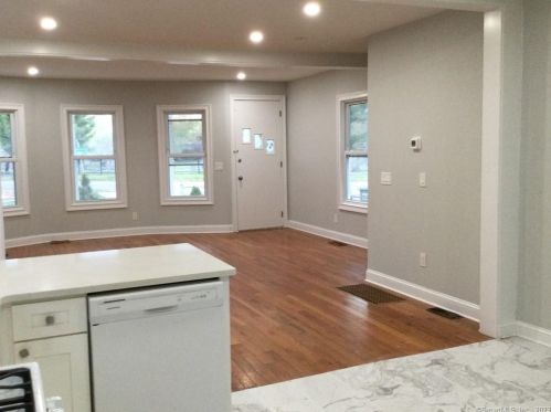 368 Lenox Ave, Bridgeport CT  06605-1977 exterior