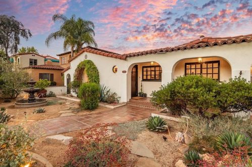 268 Roycroft Ave, Long Beach, CA 90803-1717