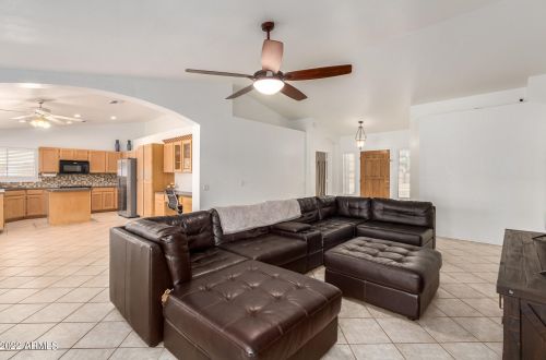 4344 Cielo Grande, Glendale AZ  85310-3929 exterior