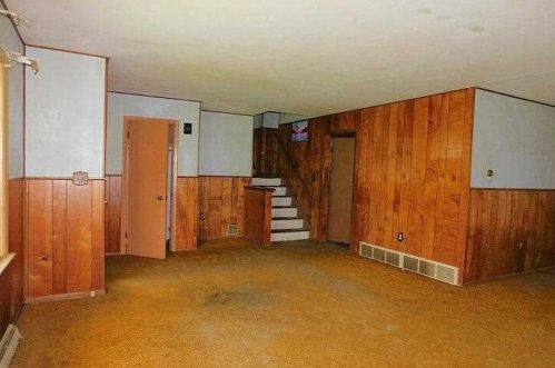 37 Bingham Rd, Marlborough NY  12542-5903 exterior