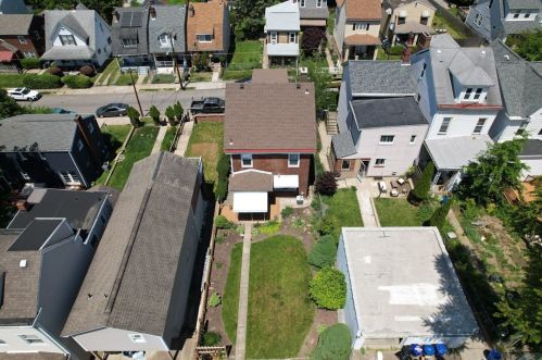 5526 Camelia St, Pittsburgh PA 15201-2213 exterior