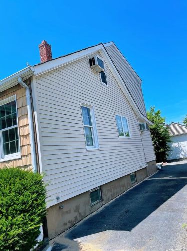 2335 Mitchell Pl, North Bellmore NY  11710-3332 exterior