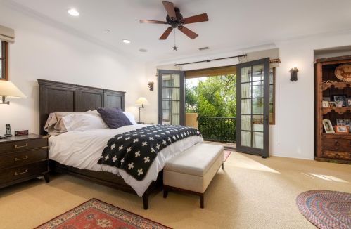 1024 Canon Perdido St, Santa Barbara CA  93103-2454 exterior