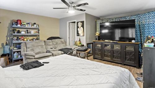 1061 18th St, San Diego CA 92154-1901 exterior