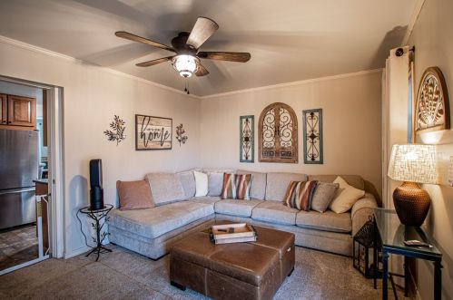 453 Riverview Dr, New Kensington PA  15068-5936 exterior