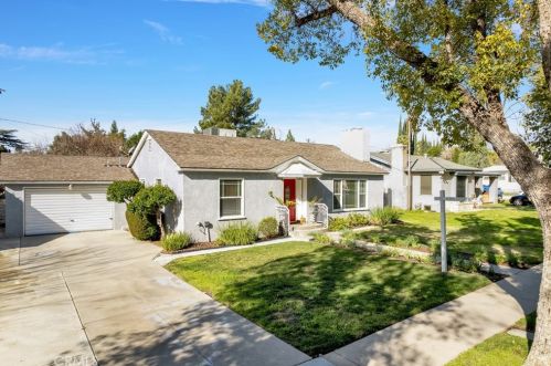 2732 Fremontia Dr, San Bernardino, CA 92404-3945