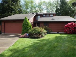 2407 Tyndell Cir, Olympia, WA 98512-6253