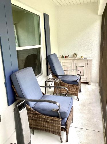 23 Highland Dr, Vero Beach FL  32962-7238 exterior