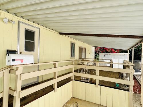 220 Elm Pkwy, Oroville CA  95966-6206 exterior