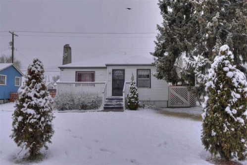 1311 Empire Ave, Spokane WA  99207-3022 exterior