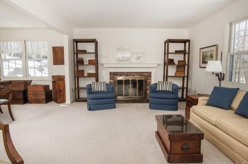114 Seth Low Mountain Rd, Ridgefield, CT 06877-2024