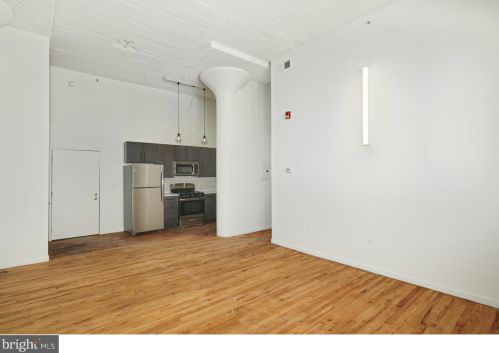 1201 Brandywine St, Philadelphia, PA 19123-3352
