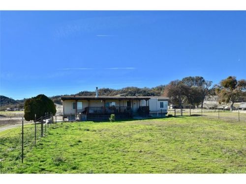 75486 Interlake Rd, Lake Nacimiento, CA 93426-9666