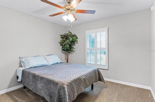294 Malauka Loop, Ocklawaha FL  32179-6421 exterior