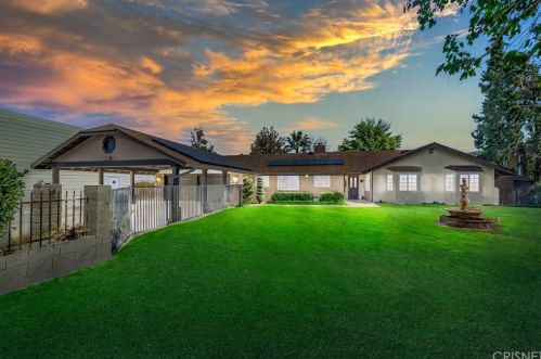 5621 Avenue, Lancaster, CA