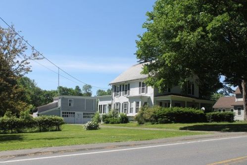 906 Mountain View Dr, Willsboro Point, NY 12996-3661
