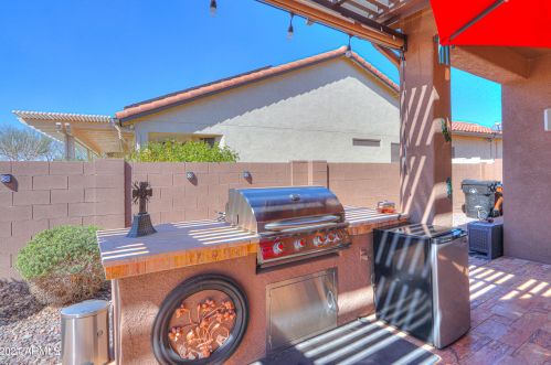 5187 Pueblo Dr, Eloy AZ  85131-3099 exterior