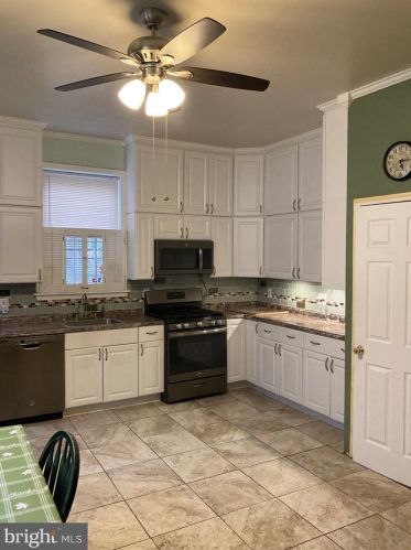 4916 Greene St, Philadelphia, PA 19144-6031