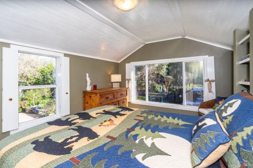 20310 Riv Blvd, Russian River CA  95462-9793 exterior